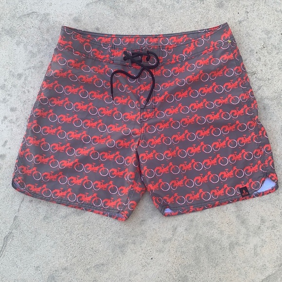 💚Mobylette Limited Edition Swim-trunks Size 38 - Picture 1 of 7